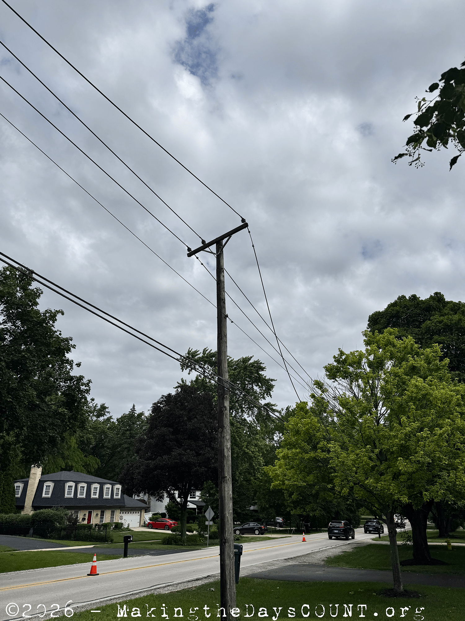 the street is is ready and the lineman haven't started , yet..