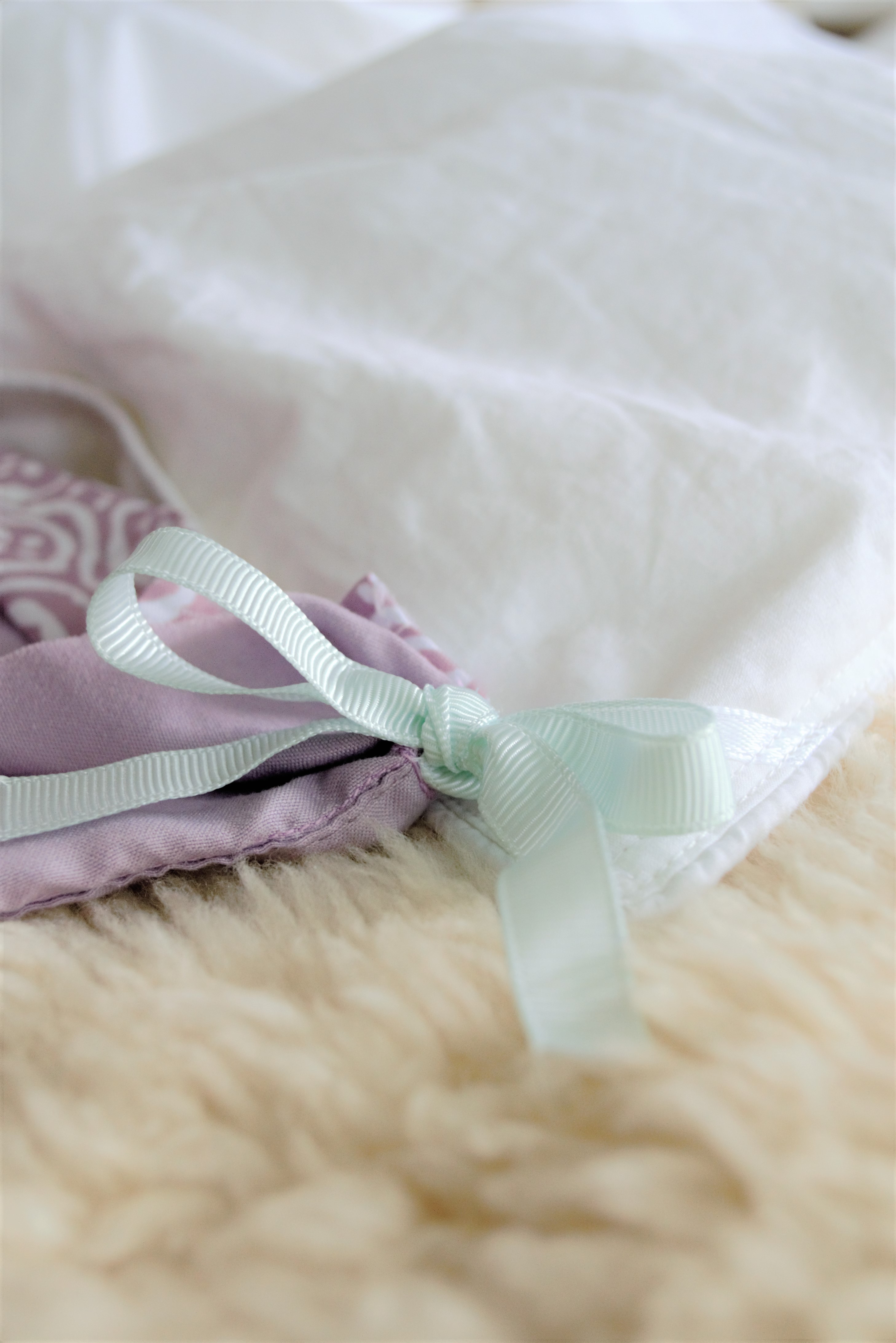 How To Prevent A Shifty Duvet DIY Duvet Cover Corner Ties Tutorial