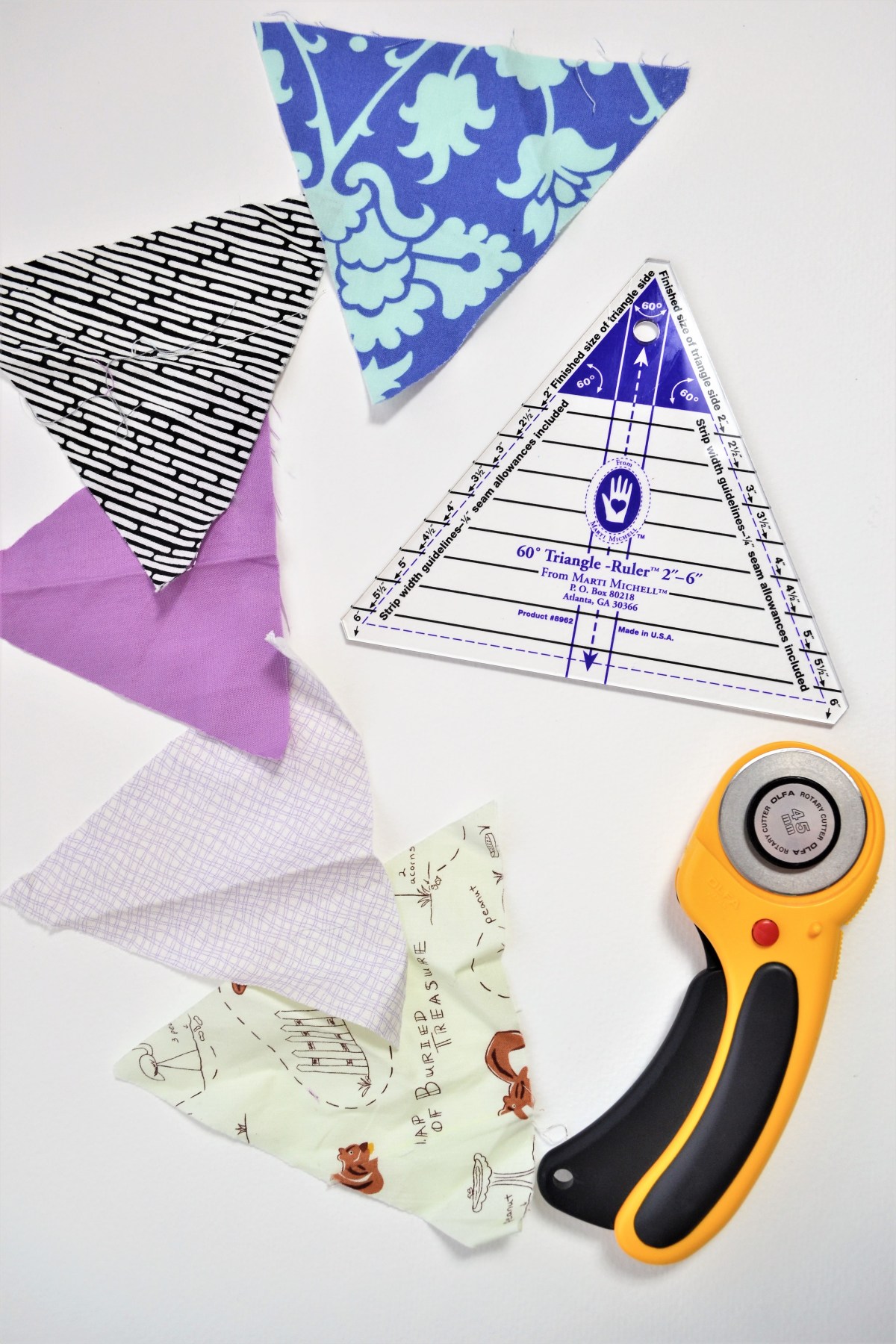 Baby Quilt Patterns: Triangle Modern Quilt Pattern! - Triangle ruler