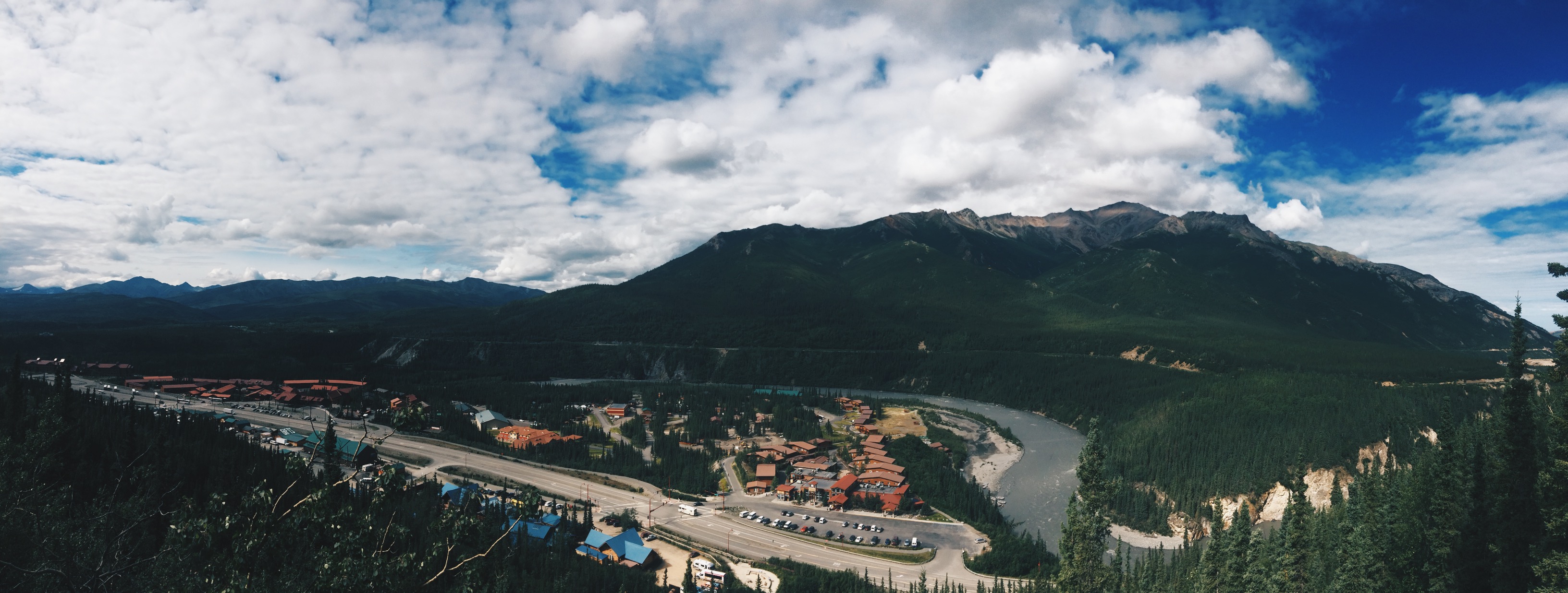 Processed with VSCOcam with hb2 preset