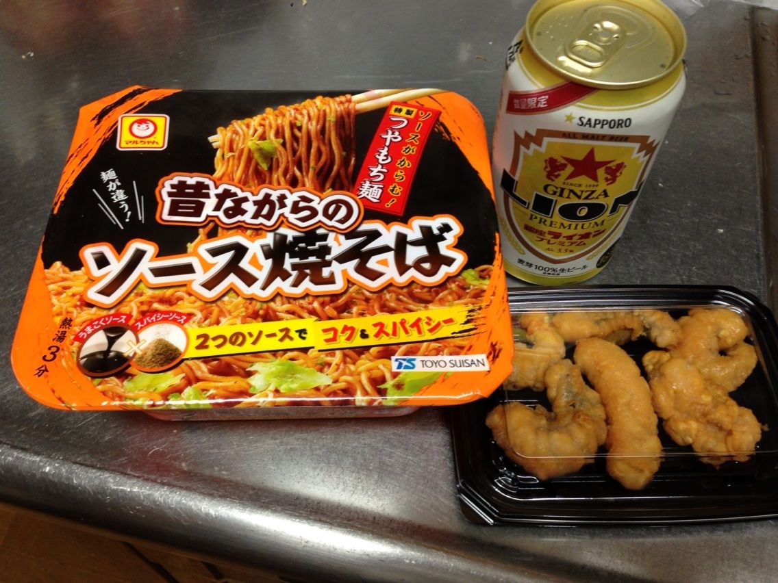 マルちゃんの昔ながらのソース焼きそば