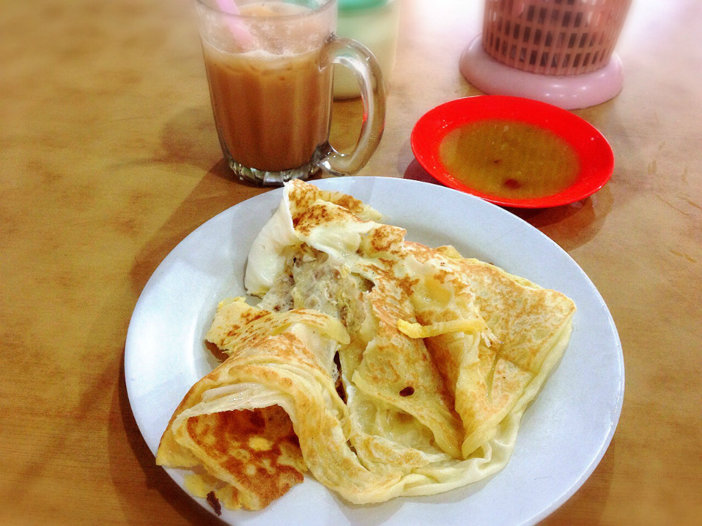 ロティ・トゥロー（卵入り）2RMとアイスティー2RM