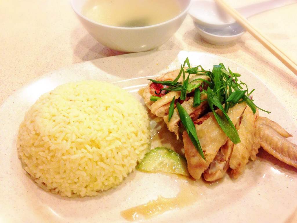 南香飯店の海南鶏飯