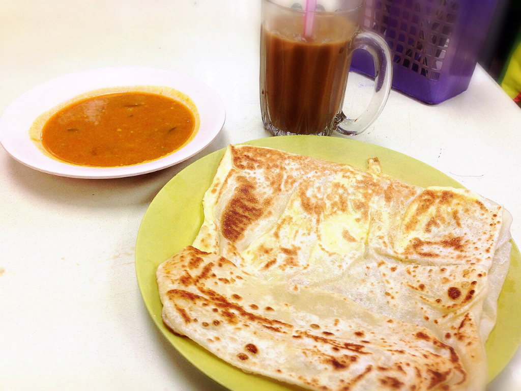 卵玉ねぎロティ 2.5MR アイスコーヒー 2MR