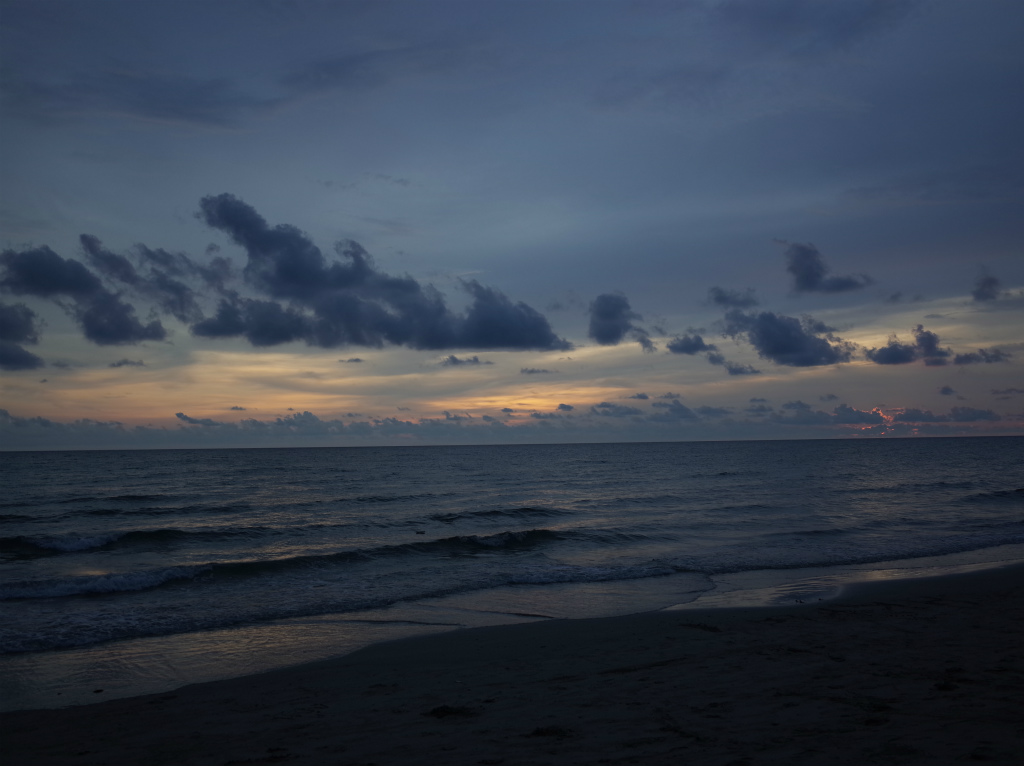 夕方のサイカオビーチ