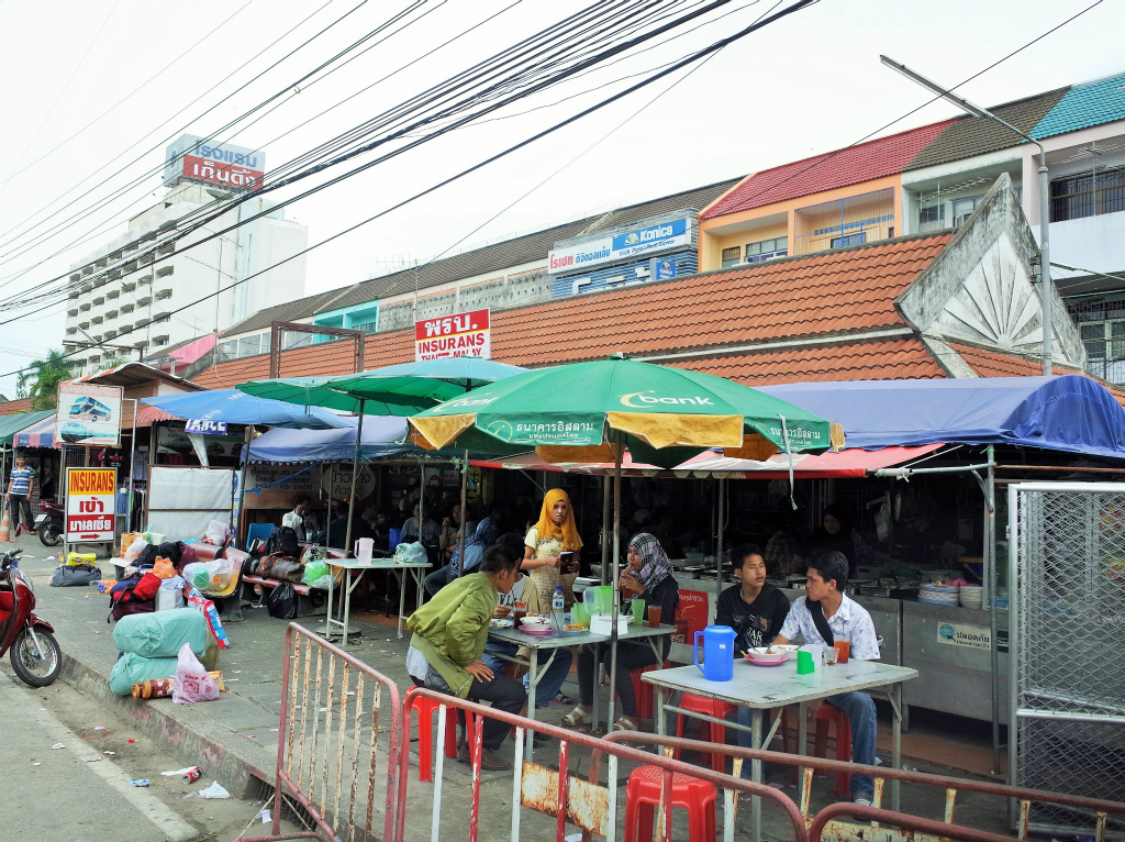 スンガイコロクの食堂