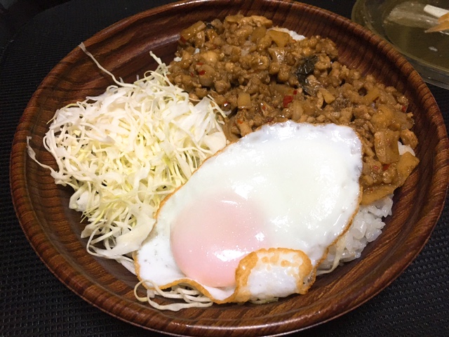 オリジン弁当のガパオライス529円