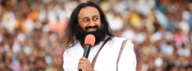 ഇത് ശ്രീ ശ്രീയെ കുറിച്ചല്ല; ദേശഭക്തി ചൊരിയുന്ന ആത്മീയതയെക്കുറിച്ചാണ്