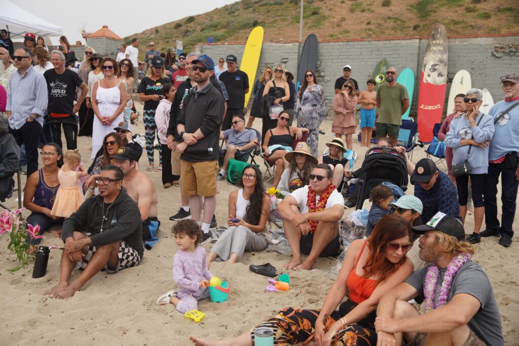 Malibuites say goodbye: Remembering Randy 'Crawdaddy' Miod 2025 Randy Craw Daddy Paddle Out DSC01051 2