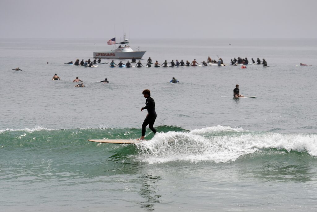 Malibuites say goodbye: Remembering Randy 'Crawdaddy' Miod 2025 Randy Craw Daddy Paddle Out DSC01372 2
