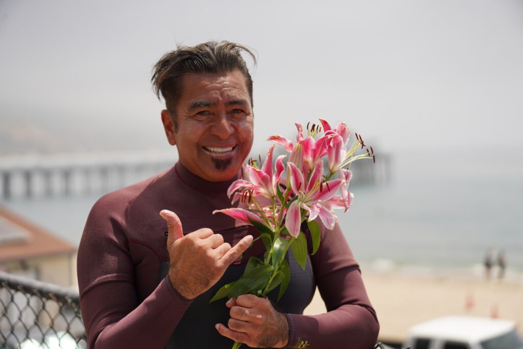 Malibuites say goodbye: Remembering Randy 'Crawdaddy' Miod 2025 Randy Craw Daddy Paddle Out DSC01423 2