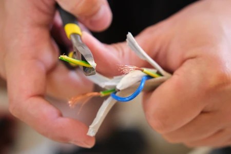 remove cable lines