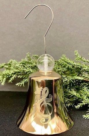 Malmark 7th Edition Collector Bell, Treble Clef with Holly