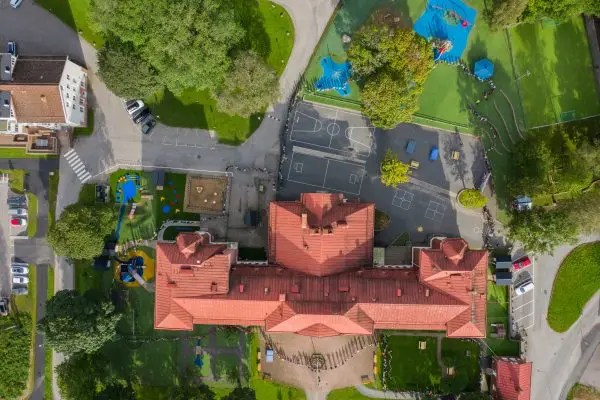 Läs mer om artikeln Kallelse till årsstämma föreningen Malmen Montessori