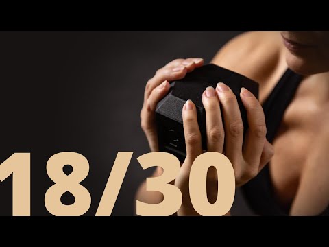 DAY 18 // THE DAILY10: 10 Min Leg Day Workout
