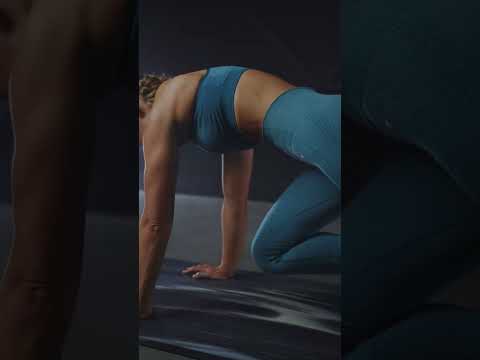 How To Do Mountain Climbers #shorts