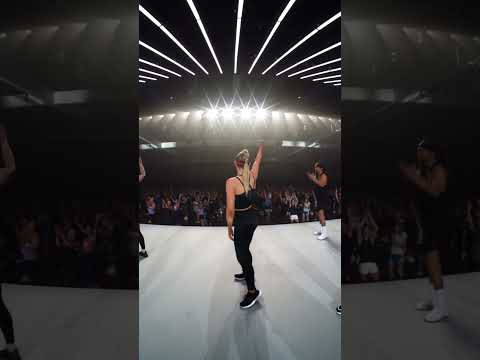 GLOBAL GRIT CHALLENGE💥 Bronco 180 double under #lesmillslive #lesmillslivelosangeles #adidaslesmills