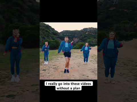 Dramatic dance move it is 🤷🏻‍♂️