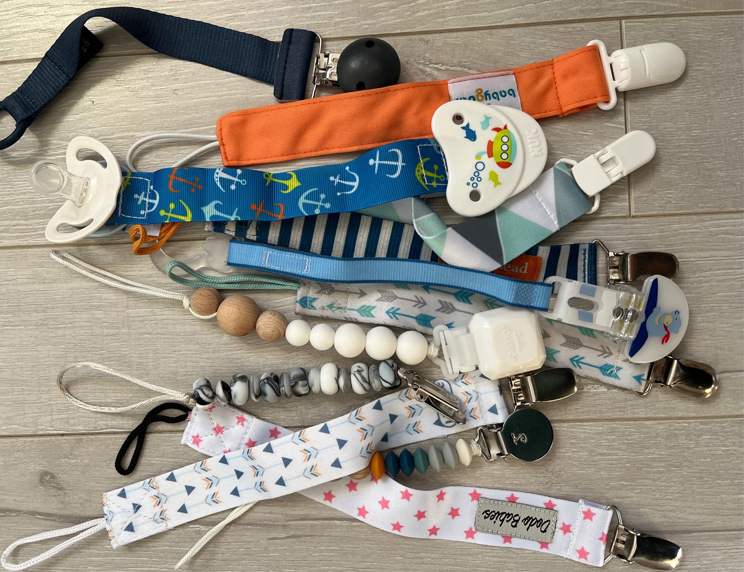 How many pacifiers do I need? – Mama's Buzz