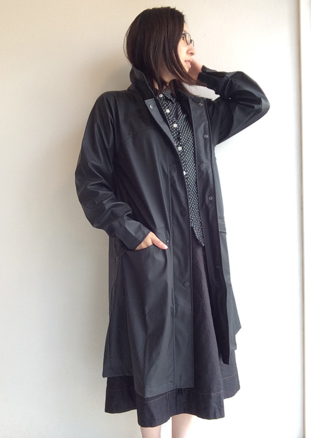 RAINS レインズ Curve Jacket レインコート おしゃれ ネイビー RAINS