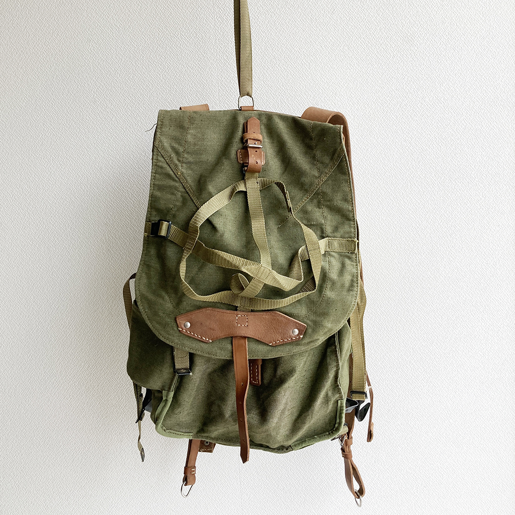 Vintage ルーマニア軍の山岳用バックパック 入荷。 | マメチコ