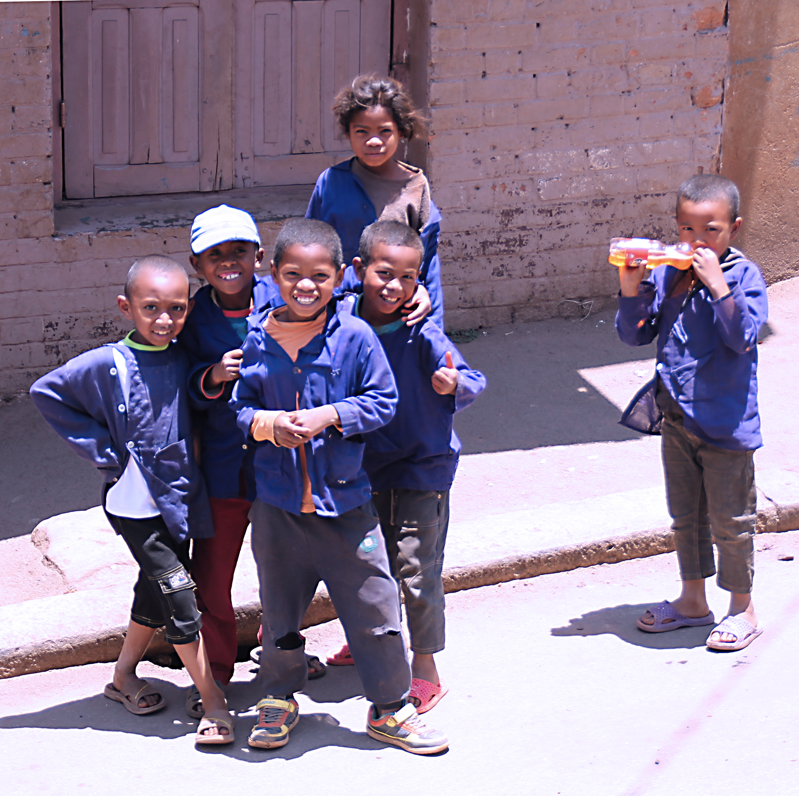 Des enfants de la campagne des Haut-Plateaux