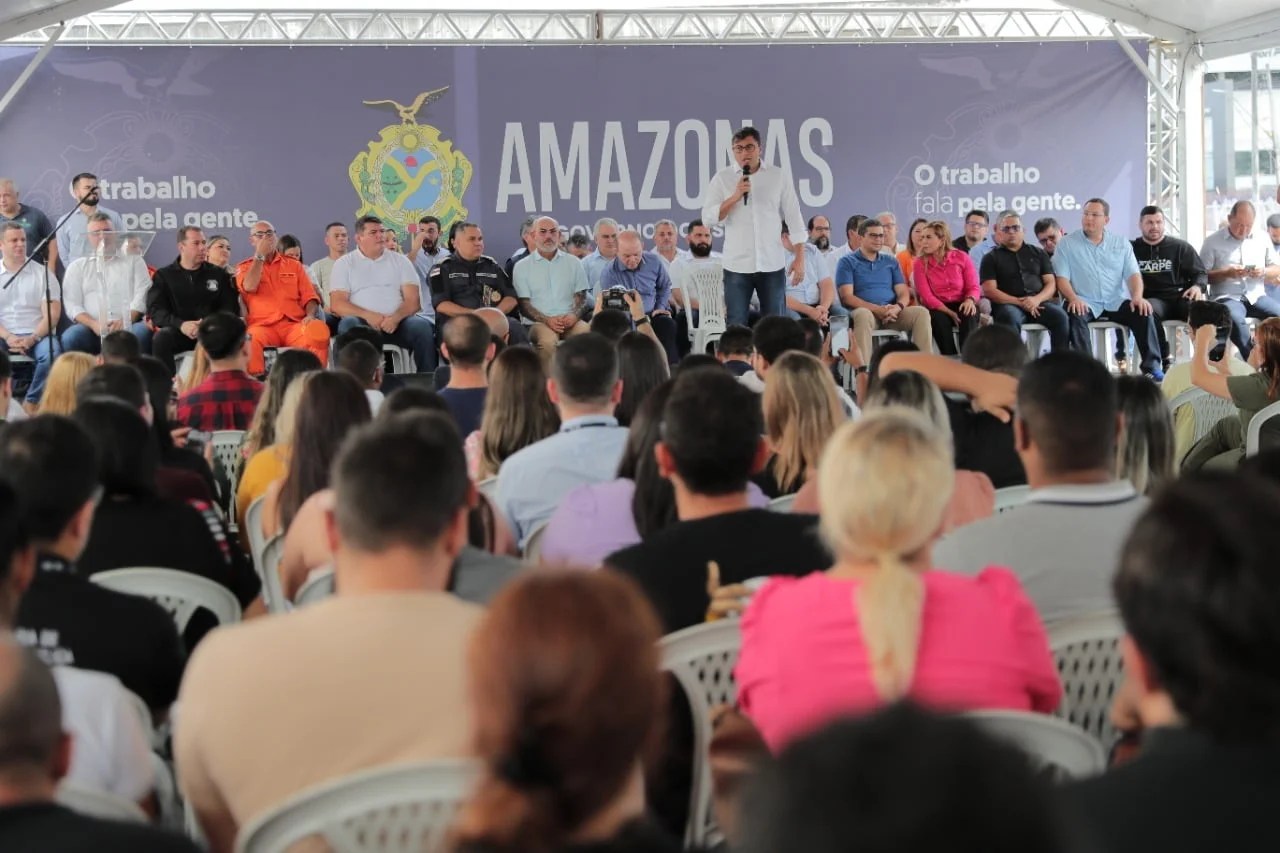 Wilson Lima entrega 68 novas viaturas e mais de 4 mil equipamentos aos profissionais da Segurança Pública