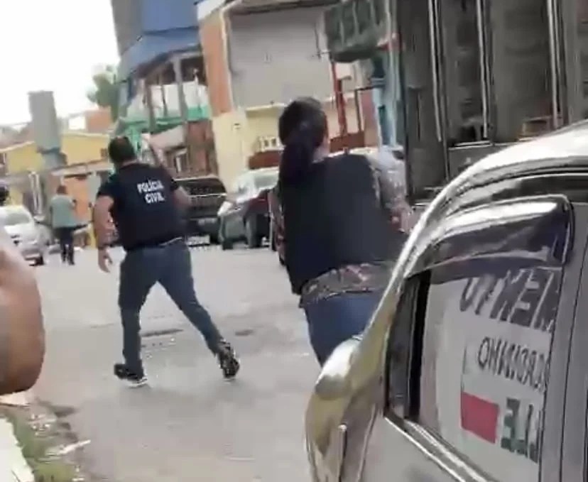 URGENTE: Tiroteio entre Polícia e facção criminos em Manaus