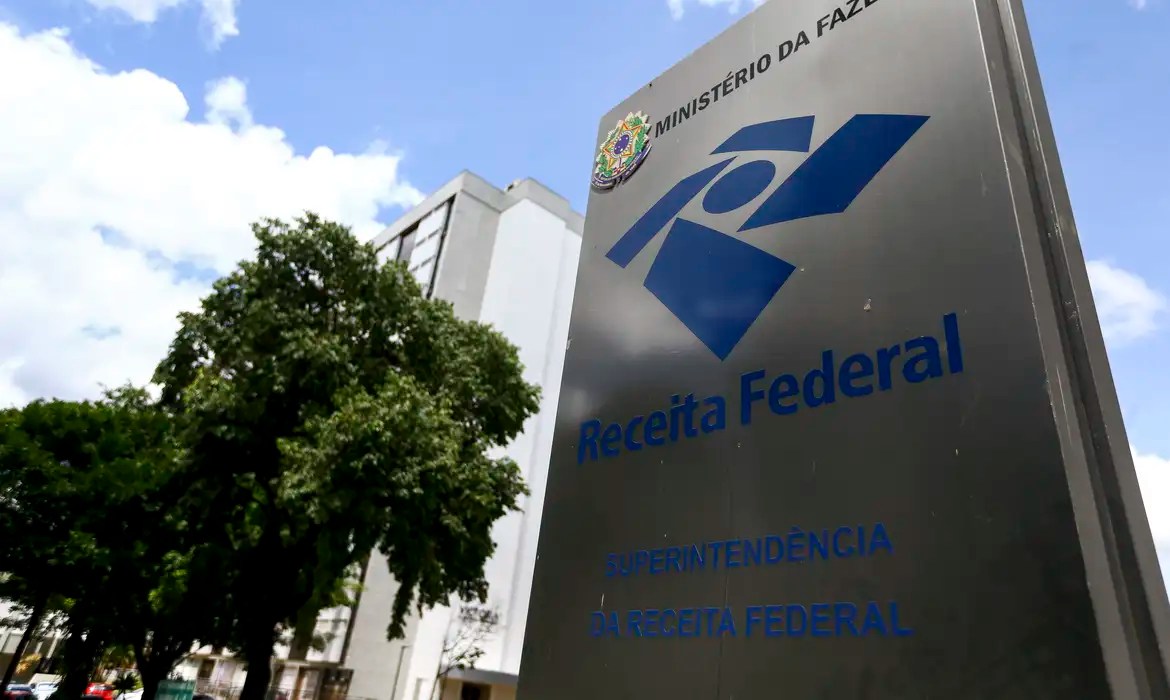 Emissão de notas fiscais com CBS e IBS