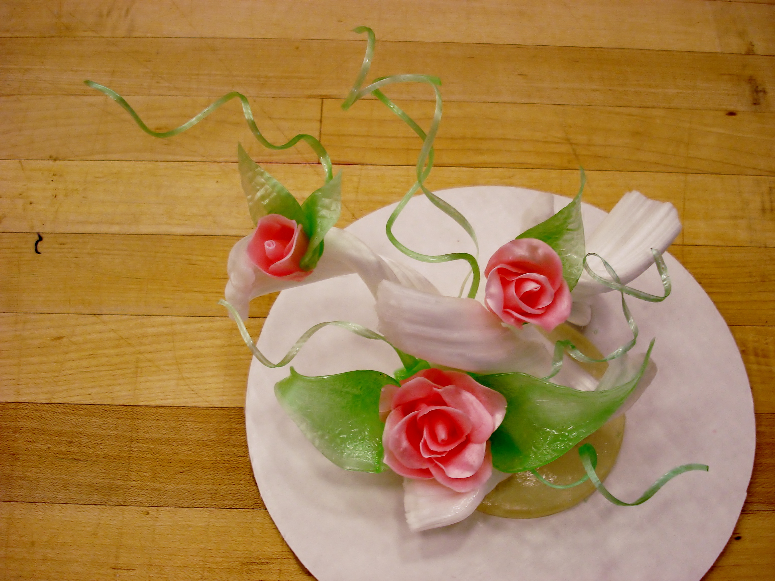 Straw/Pulled Sugar Rose Bush