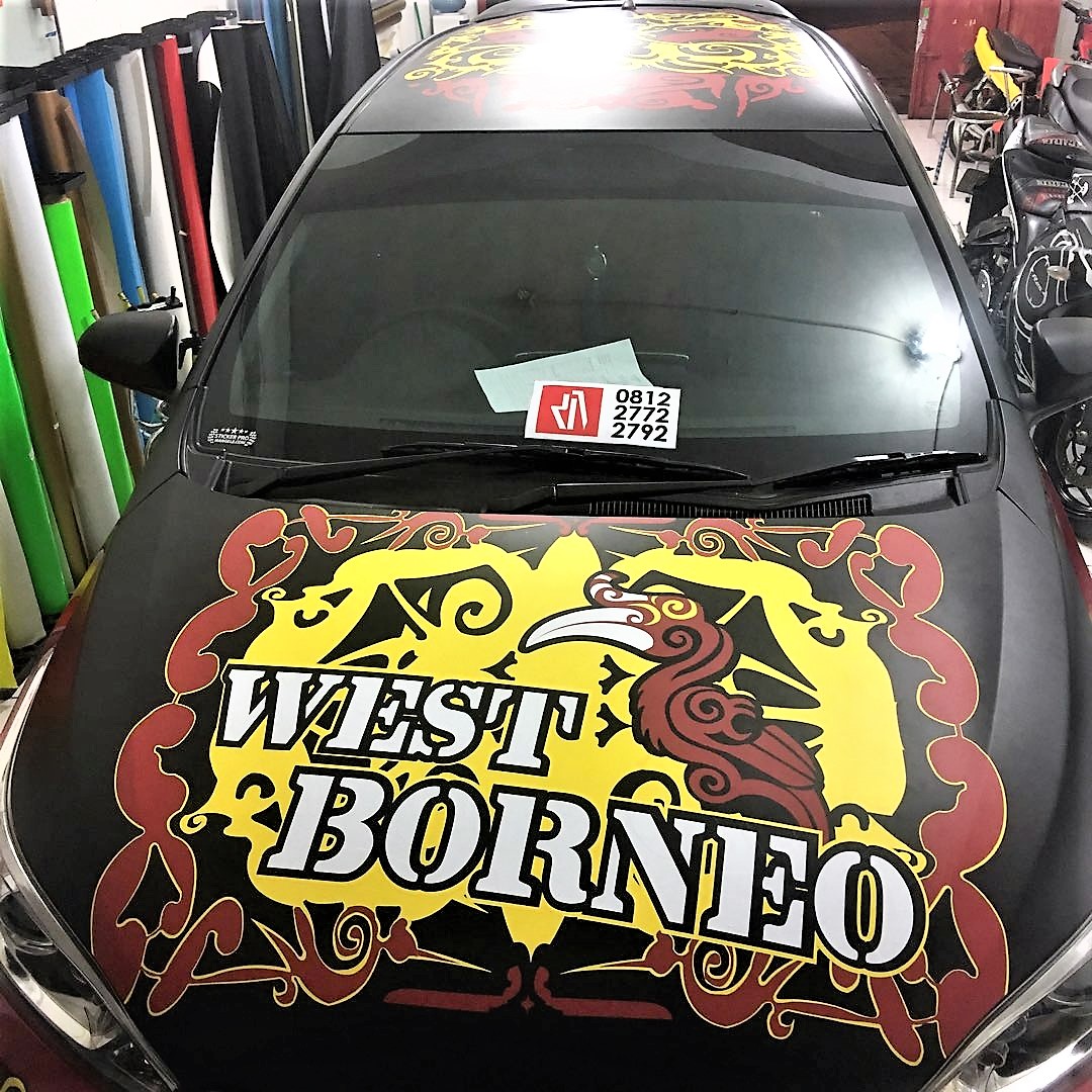 cutting stiker mobil yaris tibal dayak | 081227722792