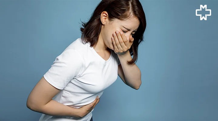 How to stop nausea fast at night?