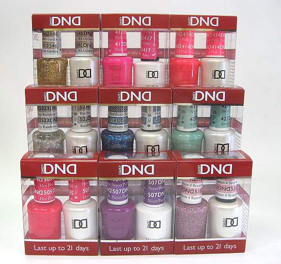 Daisy DND Gel Polish and Nail Lacquer Duo