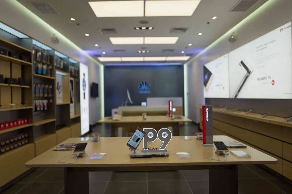 huawei-opens-new-concept-store-sm-san-lazar-photo-1