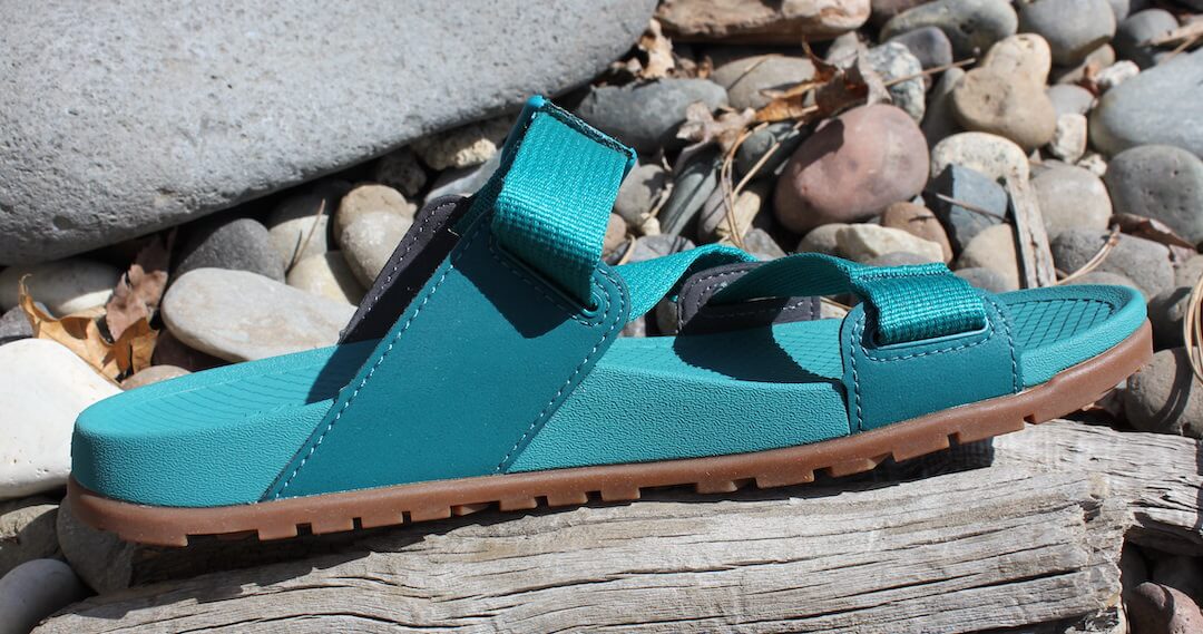 This review photo shows the sides of the women's Chacos Lowdown Slide sandal.