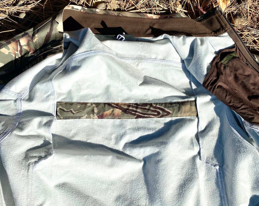 This photo shows the interior back of the Under Armour UA Ridge Reaper Raider 2.0 Jacket.