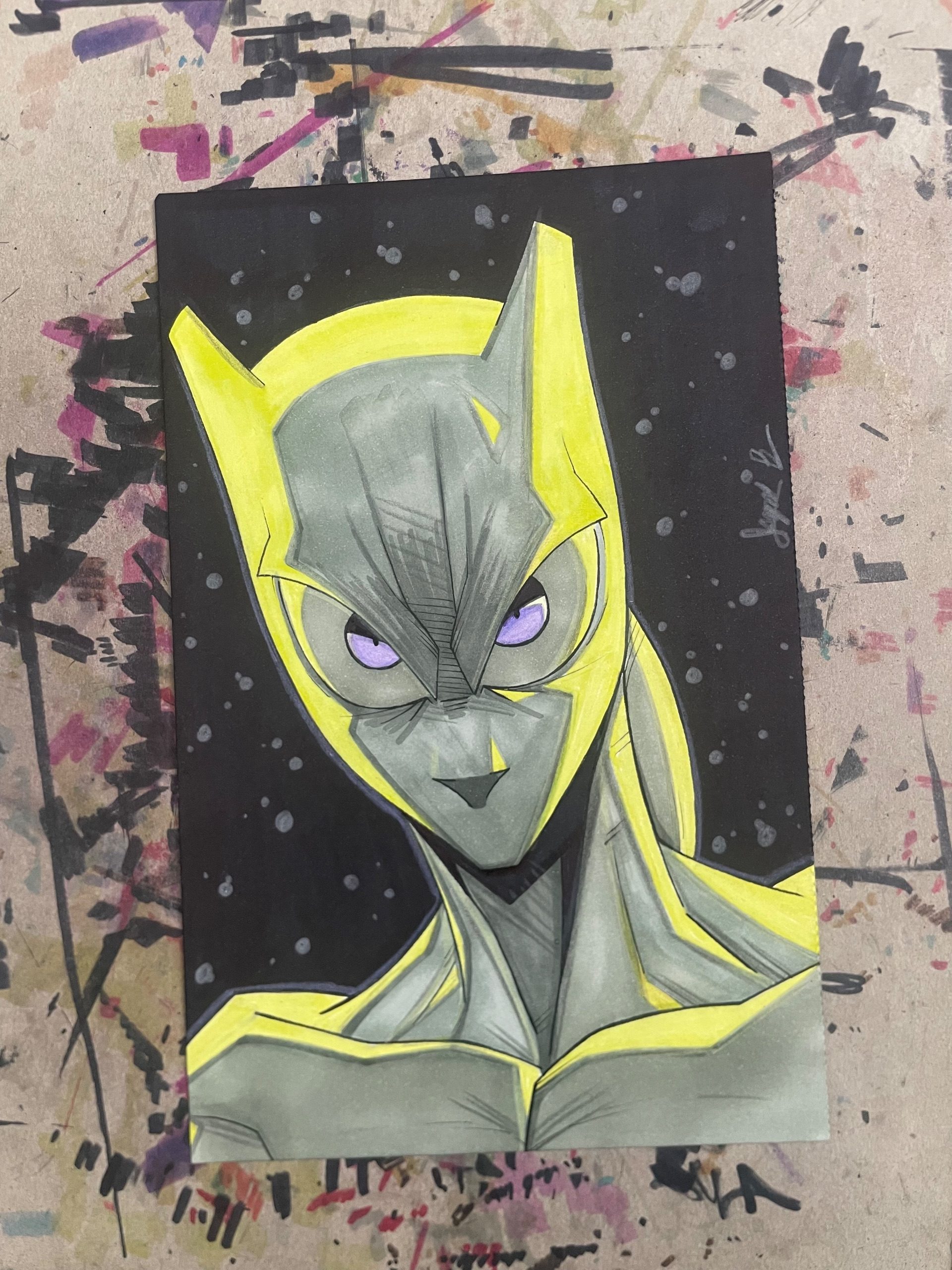 Abstract painting of a gray robotic head with neon yellow outlining on a black panel, purple eyes.