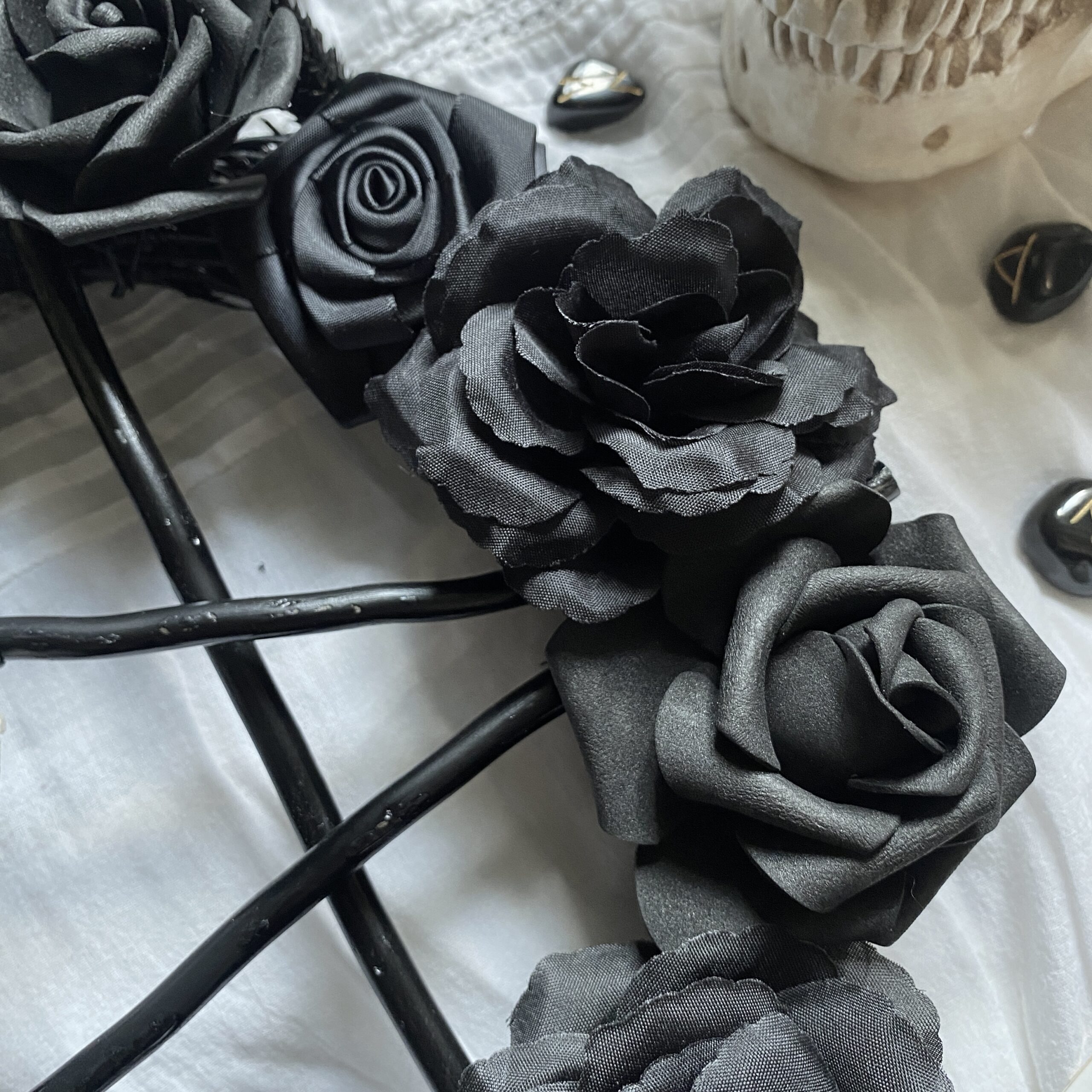 Mercredi. Pentacle couronne. Pièce unique – Image 4