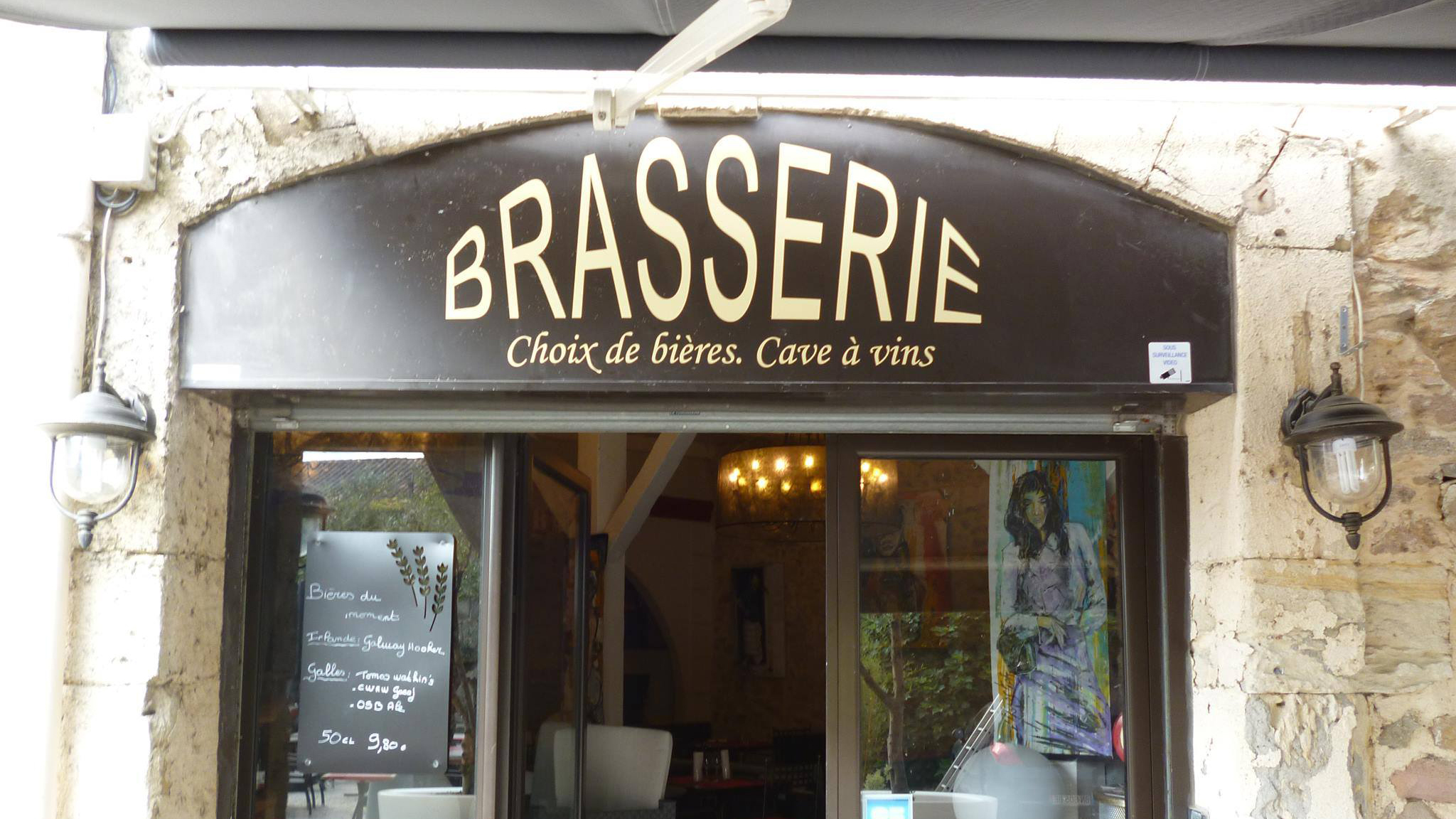 Manon Graphisme enseigne adhésif