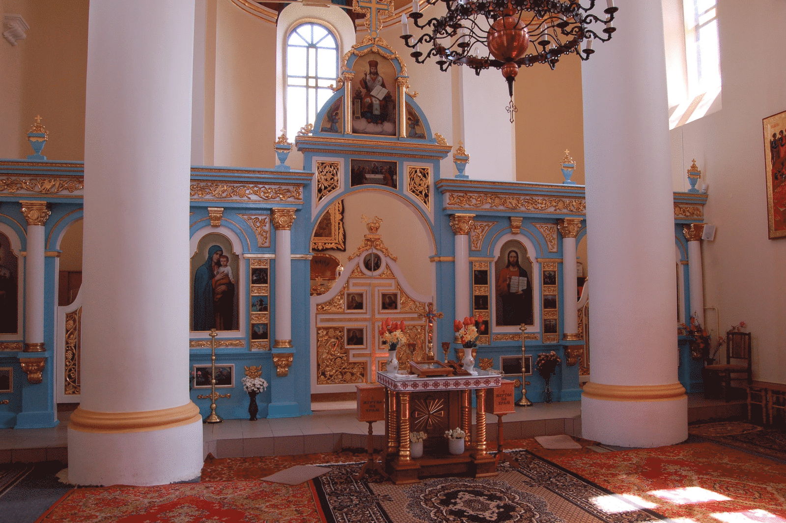 Церква покрови пресвятої богородиці в ужгороді . Ð¦ÐµÑÐºÐ²Ð° Ð£ÑÐ¿ÑÐ½Ð½Ñ ÐÑÐµÑÐ²ÑÑÐ¾Ñ Ð'Ð¾Ð³Ð¾ÑÐ¾Ð´Ð¸ÑÑ (Ñ. ÐÑÐ¸Ð»Ð¾Ñ, ÐÐ²Ð°Ð½Ð¾