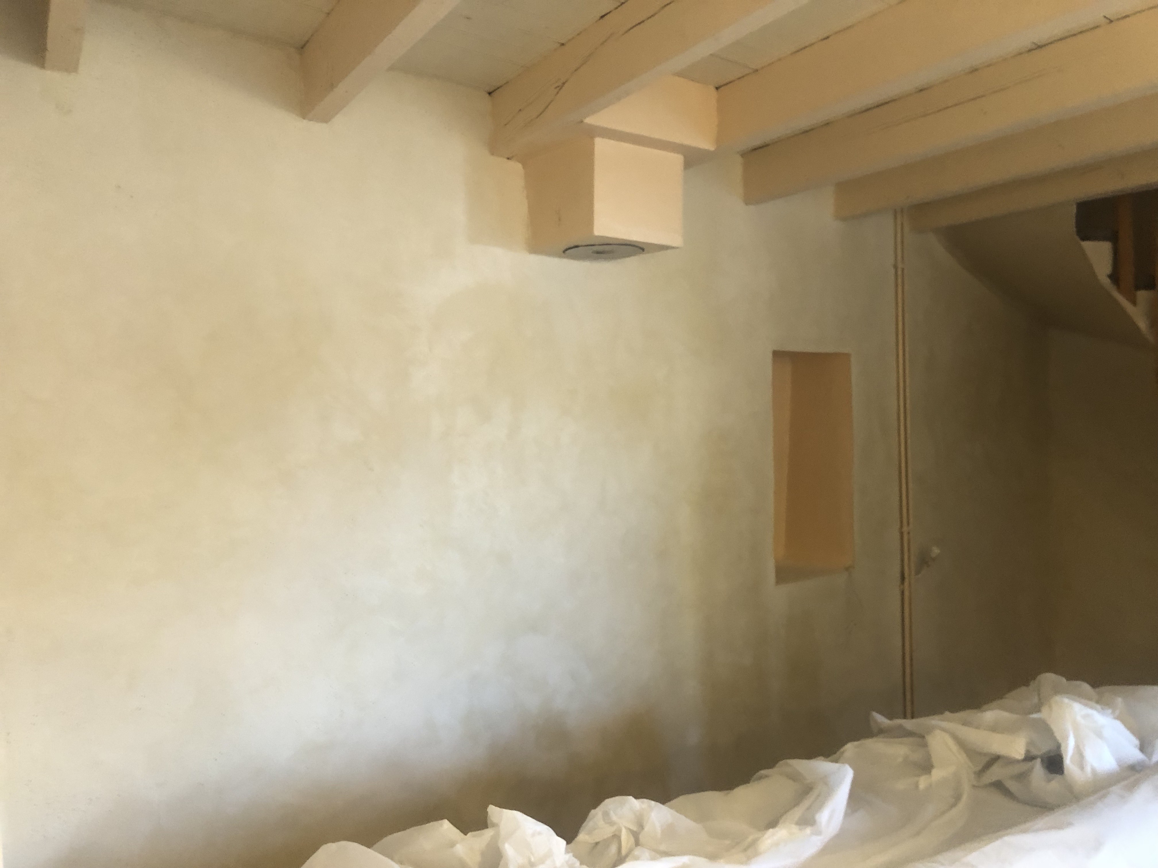 Entreprise artisanale basée à Randan (63), nous accompagnons particuliers et professionnels dans leurs projets de maçonnerie, piscines et aménagements extérieurs. Intervention à Randan, Clermont-Ferrand, Montluçon et alentours.
