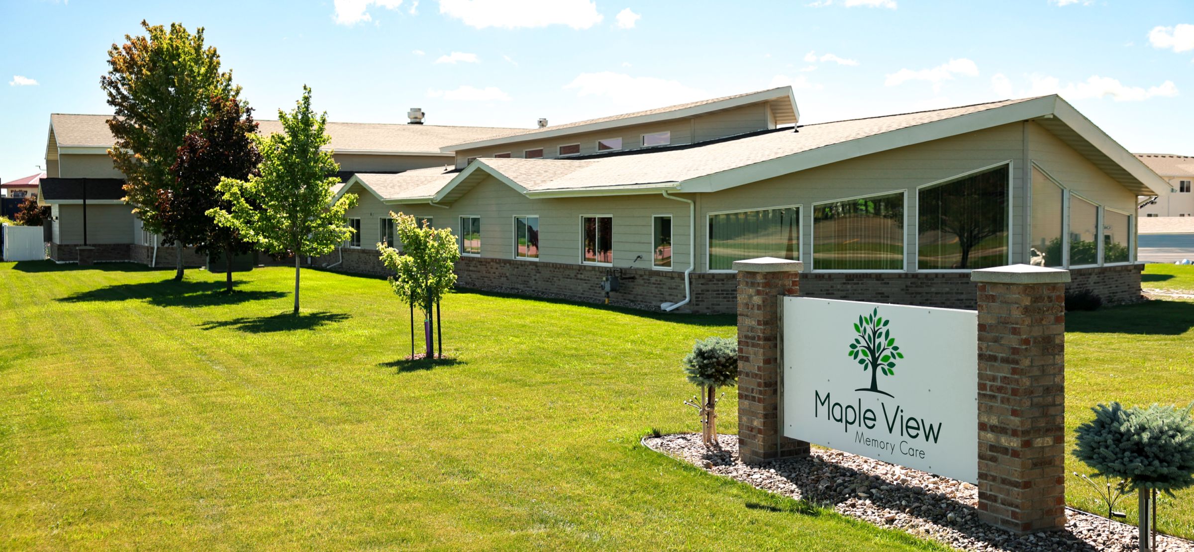 MapleViewBismarck-Exterior