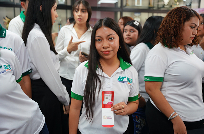 Destacan universitarios beneficios del programa Conéctate al Futuro