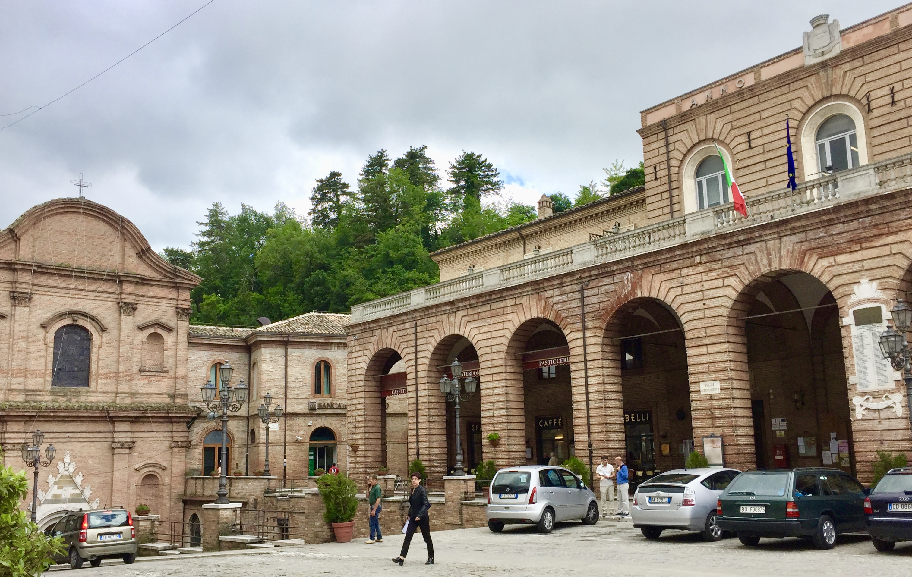 #LeMarcheMagic #MonteSanMartino #Madonnadell’Ambro #Smrillo #LavandaBlu #Petritoli #CarloCrivelli #VincenzoPagani #VittoreCrivelli #DrivingBackRoads #SacredChurch #AmazingArt