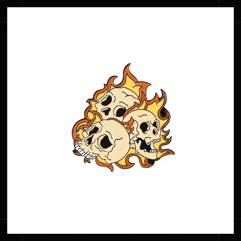 Pin Metálico Cráneos