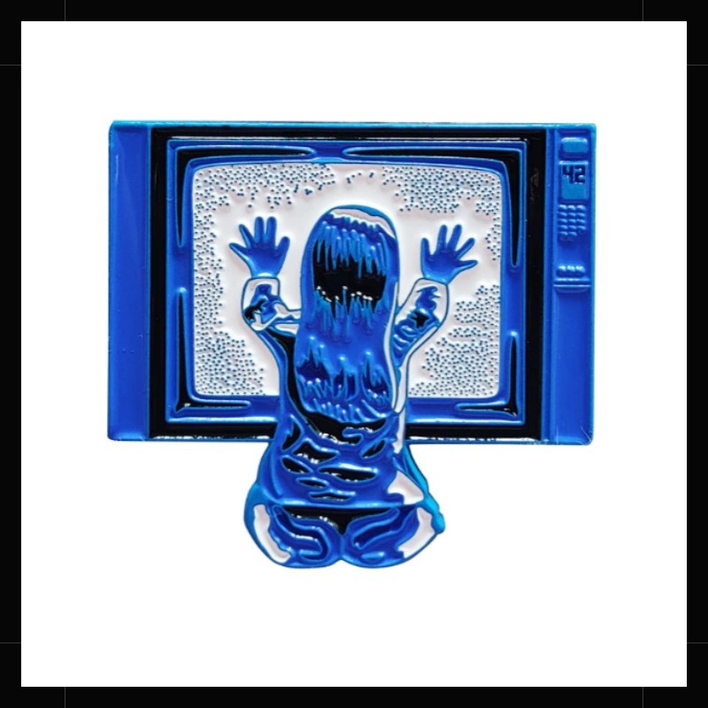 Pin Metálico Poltergeist