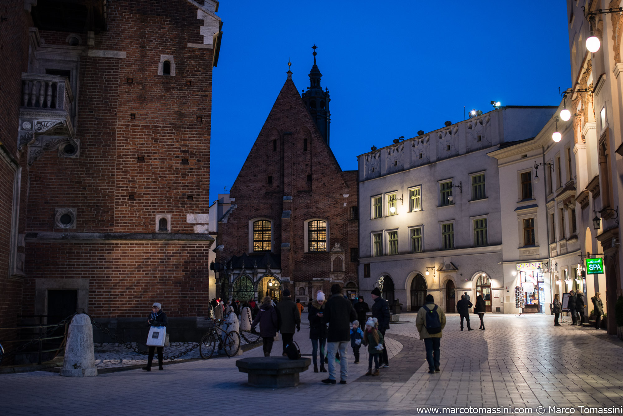 _TOM2270