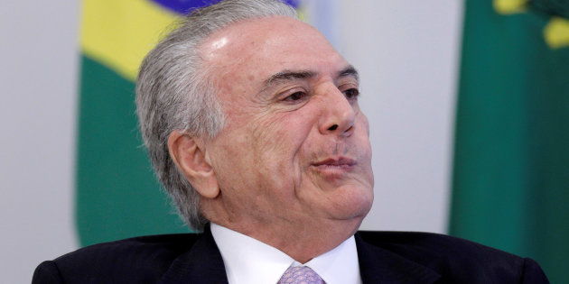 Justiça manda Temer suspender aumento de imposto sobre combustíveis, mas governo recorre