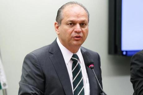 Gaeco faz busca no escritório de Ricardo Barros, líder de Bolsonaro na Câmara