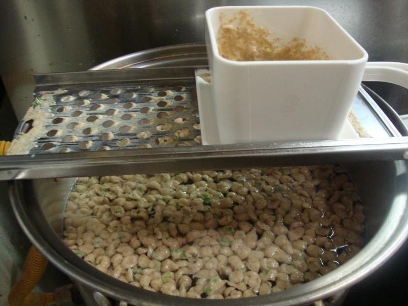 spaetzle-maker